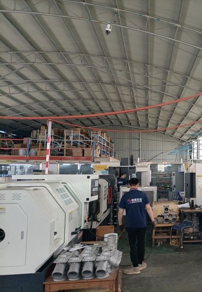 Quansi Industrial (Guanyun) Co., Ltd. ligne de production du fabricant